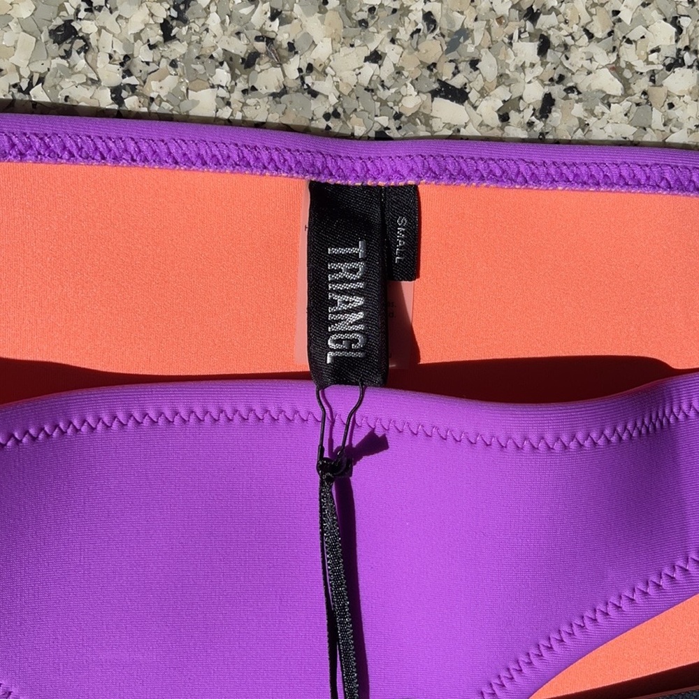Small Triangl Bottoms - Picture 2 of 2